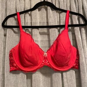 38C Dream Angels Full Coverage Red Lace Victorias Secret bra